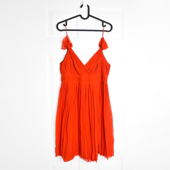 Club Monaco Dresses & Skirts - Club Monaco Red Pleated Cocktail Dress